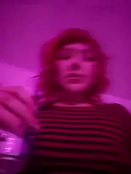 Snapshot of Sarah-Stoner chatting on 5, 7, 2026 Sarah-Stoner online show from 5, 7, 2026