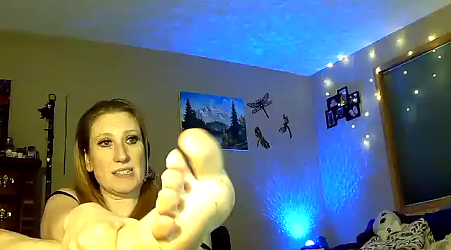 Snapshot of lilyhornyhousewife chatting on 13, 1, 2025 lilyhornyhousewife online show from 13, 1, 2025