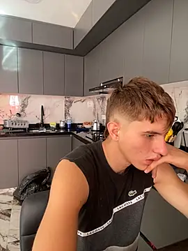 oliver Lz online show from 19, 10, 2025