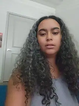 cinnaminnie online show from 8, 7, 2026