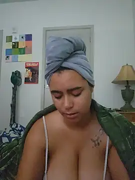 cinnaminnie online show from 7, 7, 2026