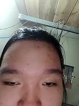 Snapshot of Thomgdee chatting on 9, 10, 2025 Thomgdee online show from 9, 10, 2025