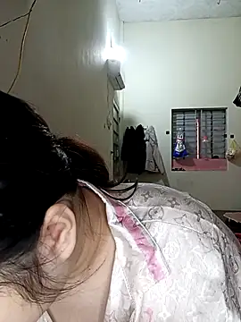 Snapshot of Thomgdee chatting on 26, 11, 2025 Thomgdee online show from 26, 11, 2025