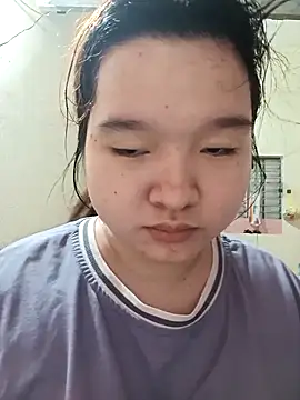 Snapshot of Thomgdee chatting on 28, 10, 2025 Thomgdee online show from 28, 10, 2025