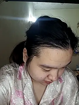 Snapshot of Thomgdee chatting on 22, 10, 2025 Thomgdee online show from 22, 10, 2025