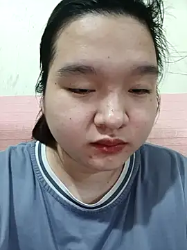 Snapshot of Thomgdee chatting on 2, 12, 2025 Thomgdee online show from 2, 12, 2025