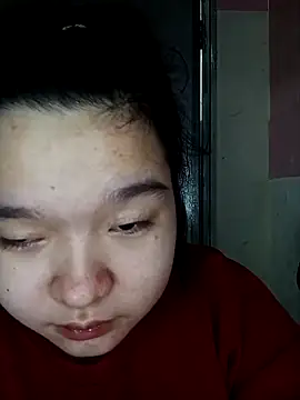 Snapshot of Thomgdee chatting on 4, 11, 2025 Thomgdee online show from 4, 11, 2025