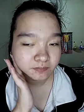 Snapshot of Thomgdee chatting on 21, 10, 2025 Thomgdee online show from 21, 10, 2025