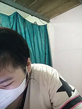 Snapshot of Thomgdee chatting on 17, 5, 2026 Thomgdee online show from 17, 5, 2026
