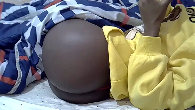 Snapshot of Just_Karu chatting on 17, 7, 2026 Just Karu online show from 17, 7, 2026
