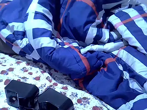 Just Karu online show from 21, 4, 2026