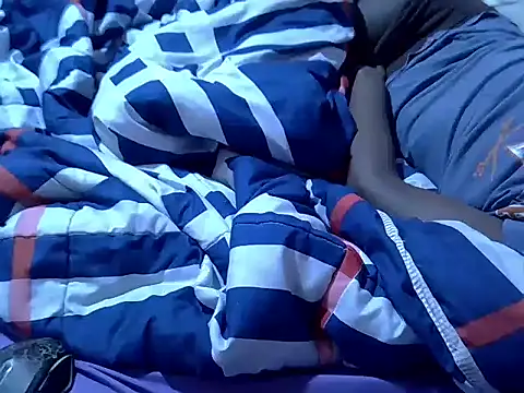 Just Karu online show from 10, 11, 2025