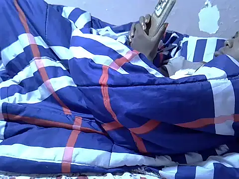 Just Karu online show from 25, 11, 2025