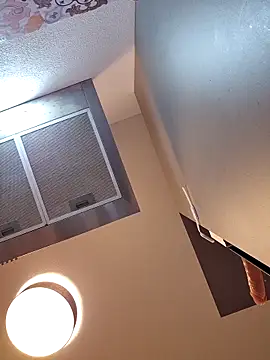 Jujuicy 97 online show from 27, 3, 2026