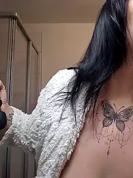 Jujuicy 97 online show from 28, 3, 2026