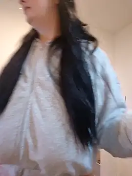 Jujuicy 97 online show from 1, 2, 2026