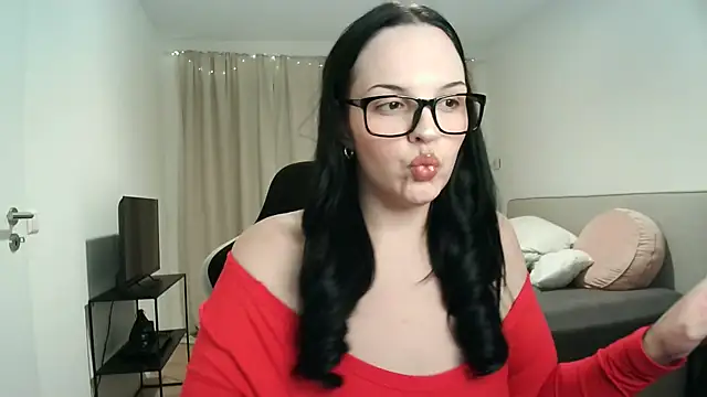 Snapshot of Jujuicy_97 chatting on 28, 11, 2025 Jujuicy 97 online show from 28, 11, 2025