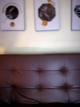 Snapshot of MaverickGray chatting on 10, 10, 2025 MaverickGray online show from 10, 10, 2025