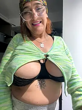 anastasia and jordan online show from 28, 11, 2025