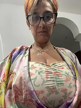 anastasia and jordan online show from 31, 3, 2026