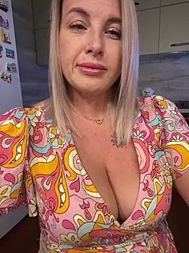 Cute Hot Alice online show from 12, 7, 2026