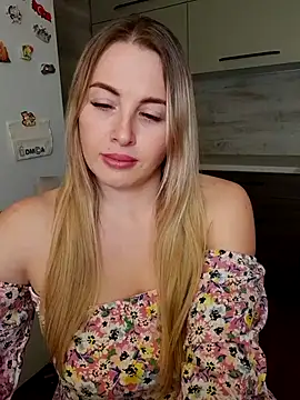 Cute Hot Alice online show from 3, 3, 2025