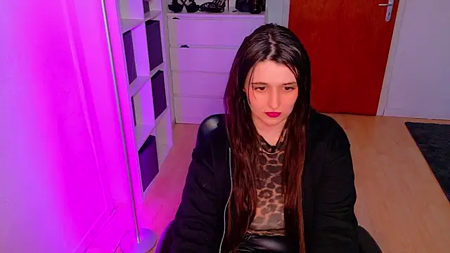 jenna-sxy19 online show from 18, 3, 2025