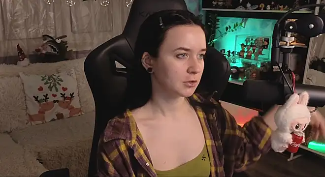 KiraLiLime online show from 6, 1, 2026