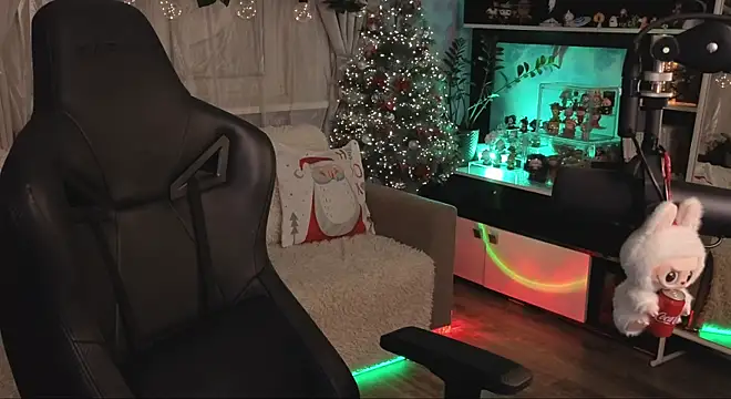 KiraLiLime online show from 9, 1, 2026