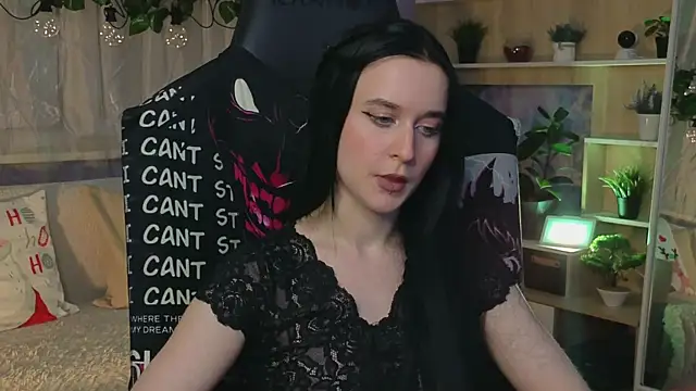 KiraLiLime online show from 9, 3, 2025