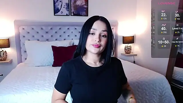 Snapshot of sarascottt chatting on 18, 3, 2025 sarascottt online show from 18, 3, 2025