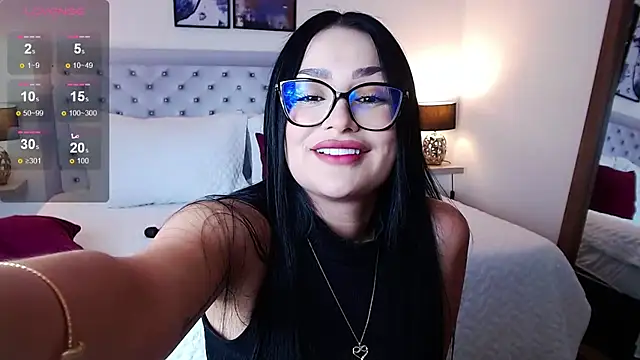 Snapshot of sarascottt chatting on 17, 2, 2025 sarascottt online show from 17, 2, 2025