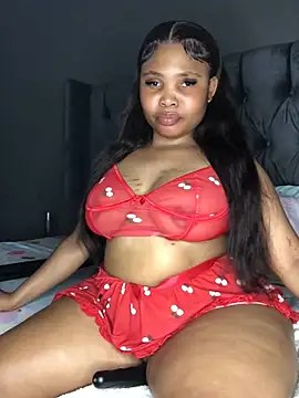 Anaelle24 online show from 10, 3, 2025