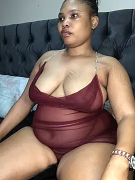 Snapshot of Anaelle24 chatting on 27, 6, 2026 Anaelle24 online show from 27, 6, 2026