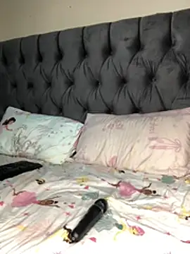 Anaelle24 online show from 20, 4, 2026