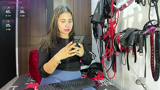 violet bdsmx online show from 10, 2, 2026