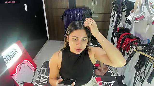 violet bdsmx online show from 12, 10, 2025