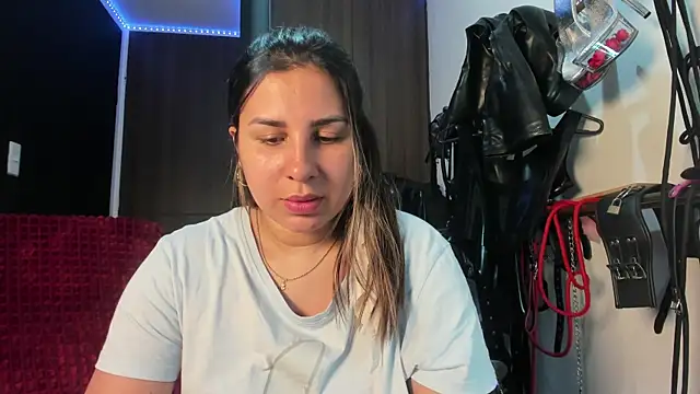 violet bdsmx online show from 8, 11, 2025