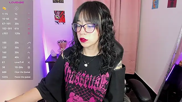 Snapshot of indra_cam chatting on 16, 9, 2025 indra cam online show from 16, 9, 2025