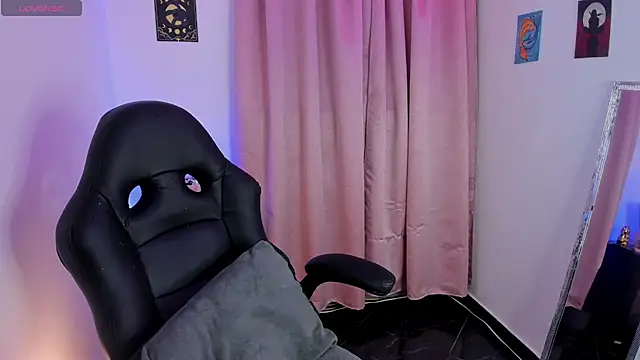 Snapshot of indra_cam chatting on 29, 11, 2025 indra cam online show from 29, 11, 2025