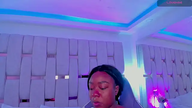 mia schwarz online show from 15, 4, 2026