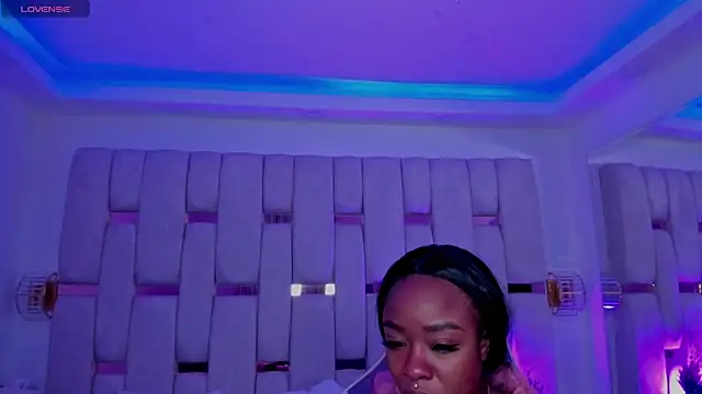 mia schwarz online show from 4, 3, 2026