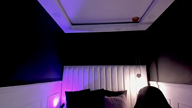 mia schwarz online show from 24, 4, 2026