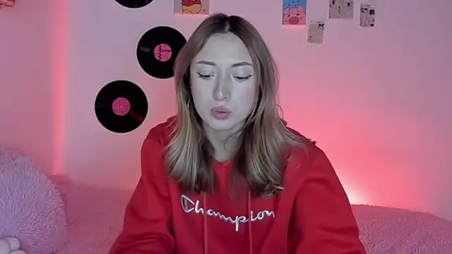 Imsophie collins online show from 19, 10, 2025