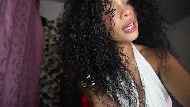 Snapshot of ateneawilliams chatting on 6, 6, 2026 ateneawilliams online show from 6, 6, 2026