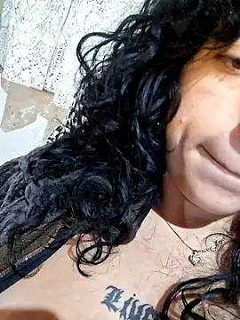 Sweet-diamondxxx online show from 25, 6, 2026