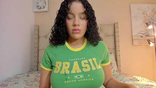 vanesasexyhot21 online show from 27, 11, 2025