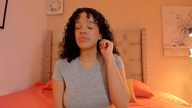 vanesasexyhot21 online show from 17, 3, 2026