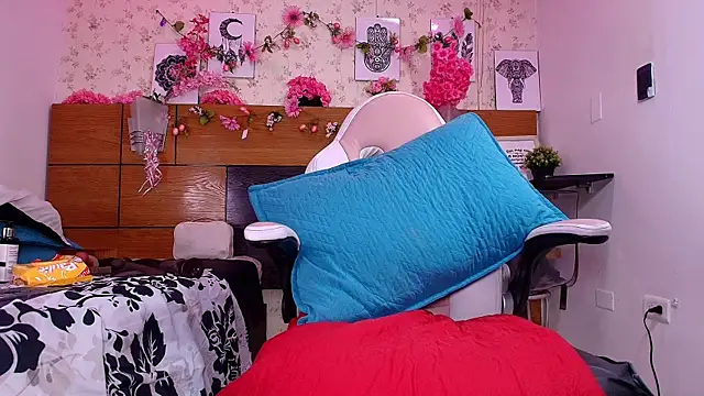 aisha sh online show from 14, 9, 2025