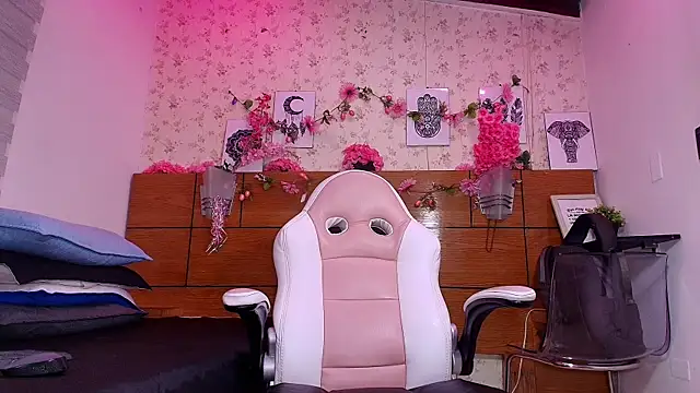 aisha sh online show from 11, 9, 2025